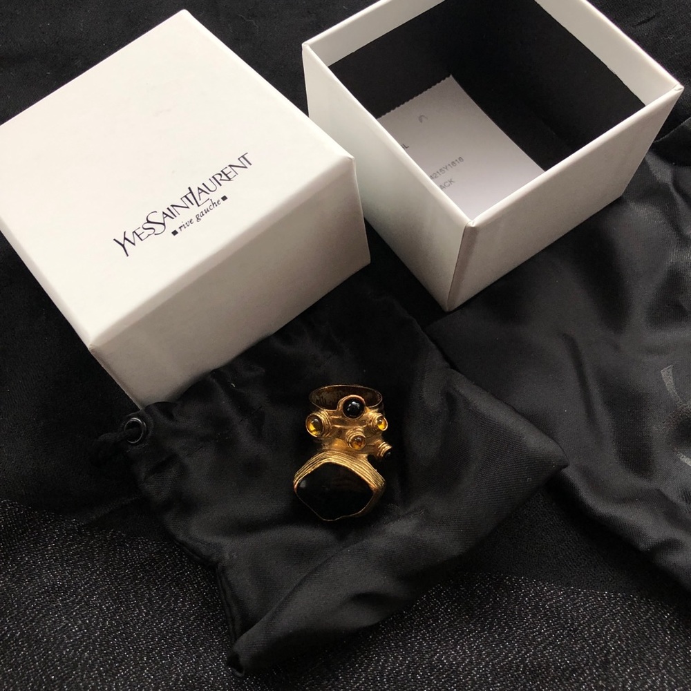 Yves Saint Laurent Arty Oval Ring with black enamel